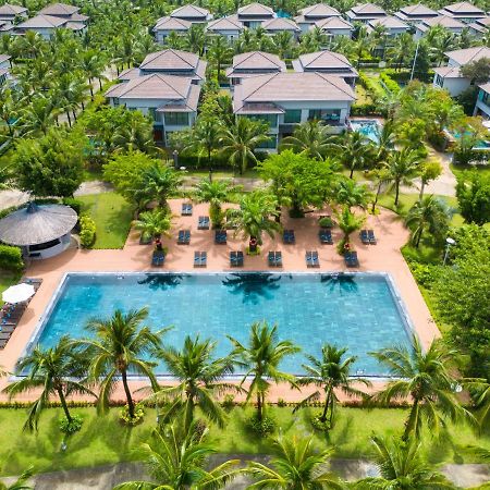Best Western Premier Sonasea Villas Дуонг-Донг Экстерьер фото
