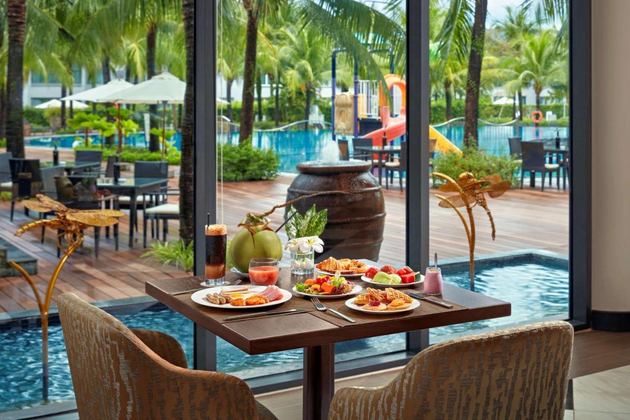 Best Western Premier Sonasea Villas Дуонг-Донг Экстерьер фото